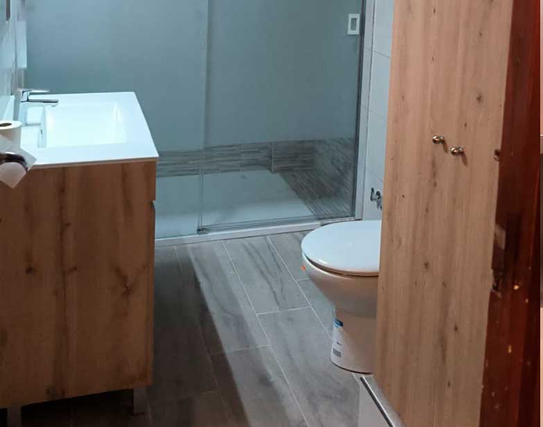 BAÑO-02