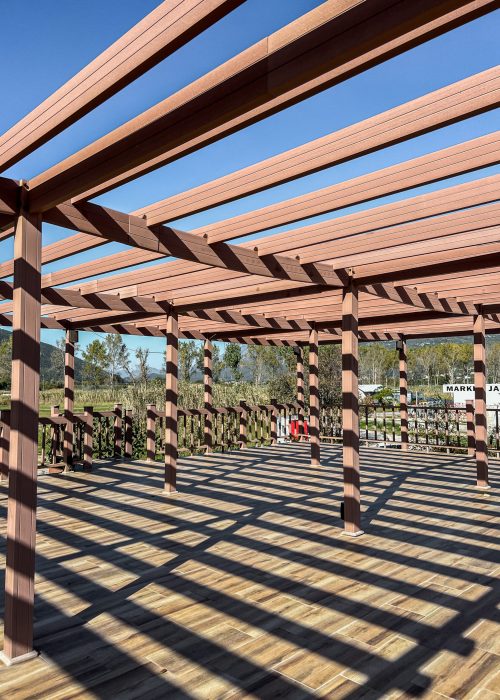 large-wooden-pergola-with-cross-beams-terrace